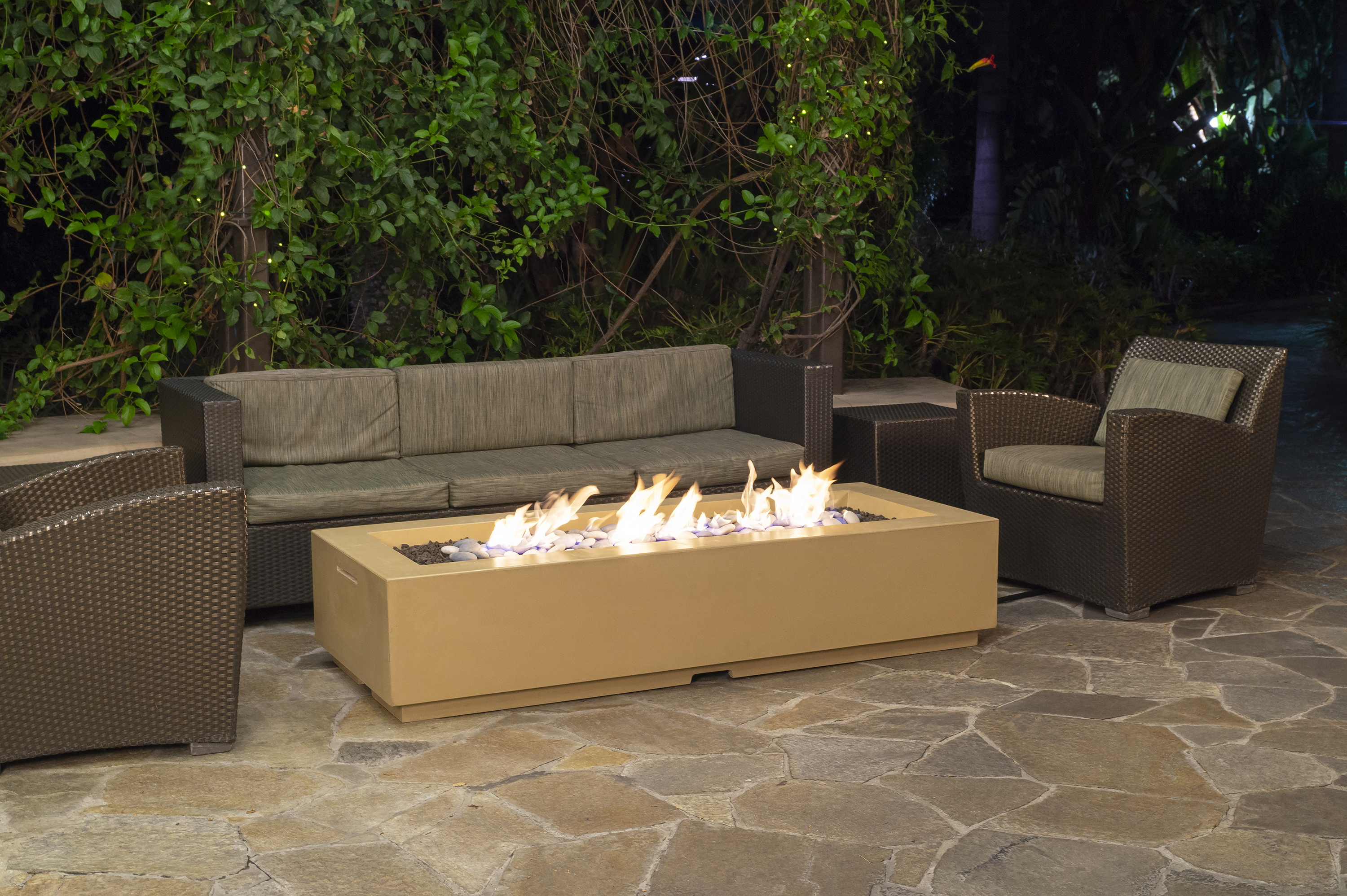 AFD - Louvre Rectangle Fire Pit