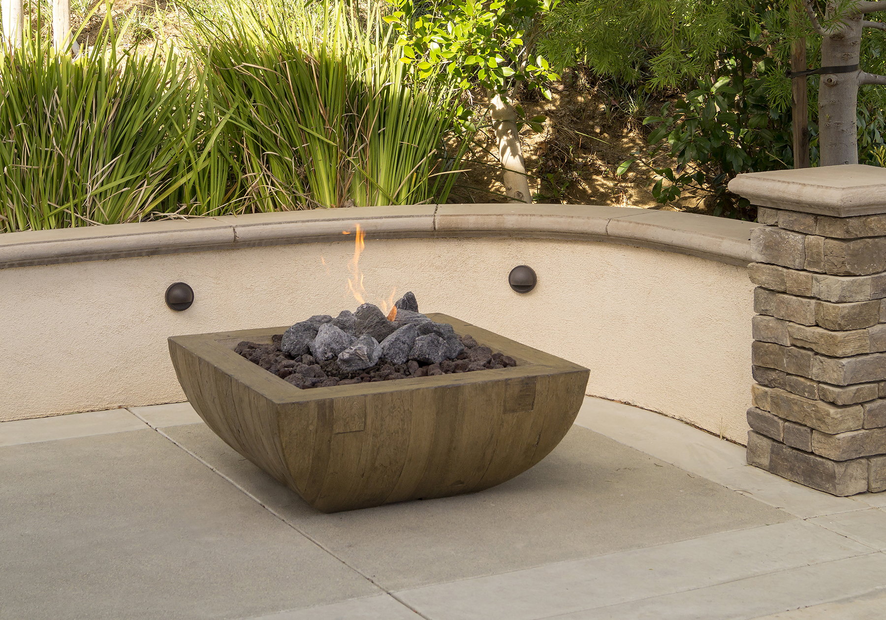 AFD - Bordeaux Square Fire Bowl